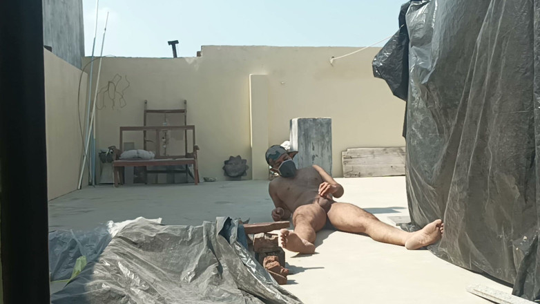 Sansuindia: Varun Actor's Cook Nude at Work