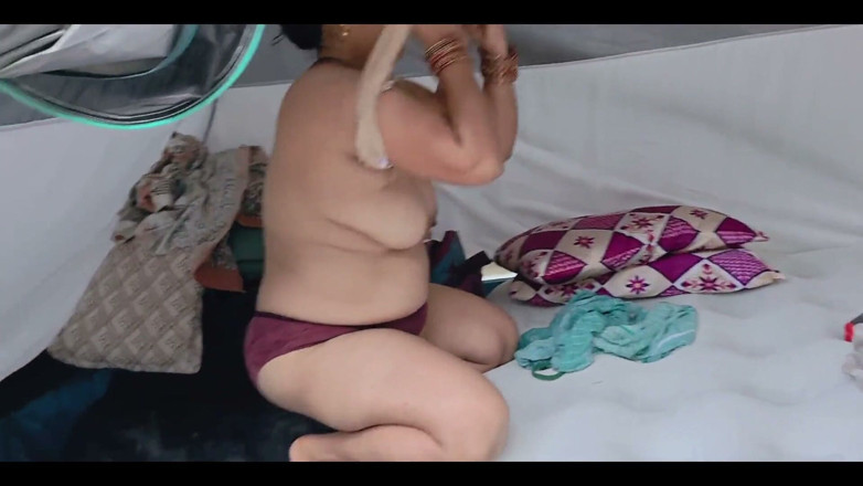 Pujaprem indian: Mountain Camping Sex in Tent Cum Inside Pusssy