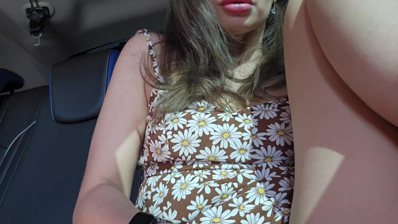 S-Wife Katy: Saya memandu ke tempat kerja dalam teksi dan memutuskan untuk...