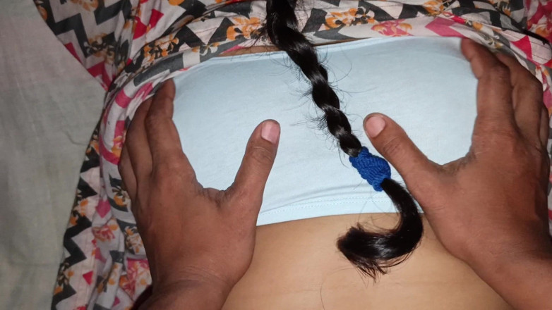 Hot Sudipa: Desi bellissimo villaggio bhabhi godendo il sesso