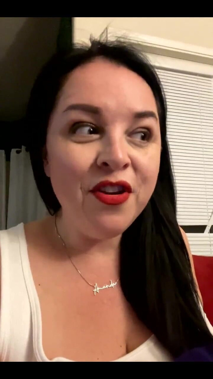 Amanda Thickk: Струя с большими сиськами