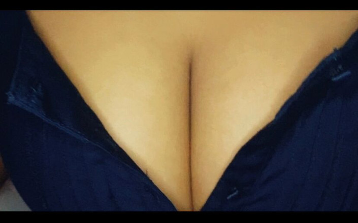 Boner bitch: Meine sexy indische stiefschwederin neckt mich mit ihrem riesigen arsch...