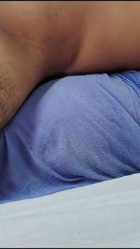 Indická nevlastní sestra byla chycena při videohovoru se svým přítelem