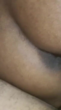 Quente menina fodida por companheiro de quarto