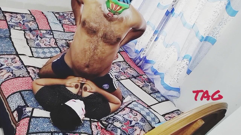 Teensex: Freundin mit dickem arsch stimmt zu, das bett mit ihrem...