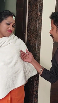 Desi Beauty MILF Bhabhi Desi Seks z klientem