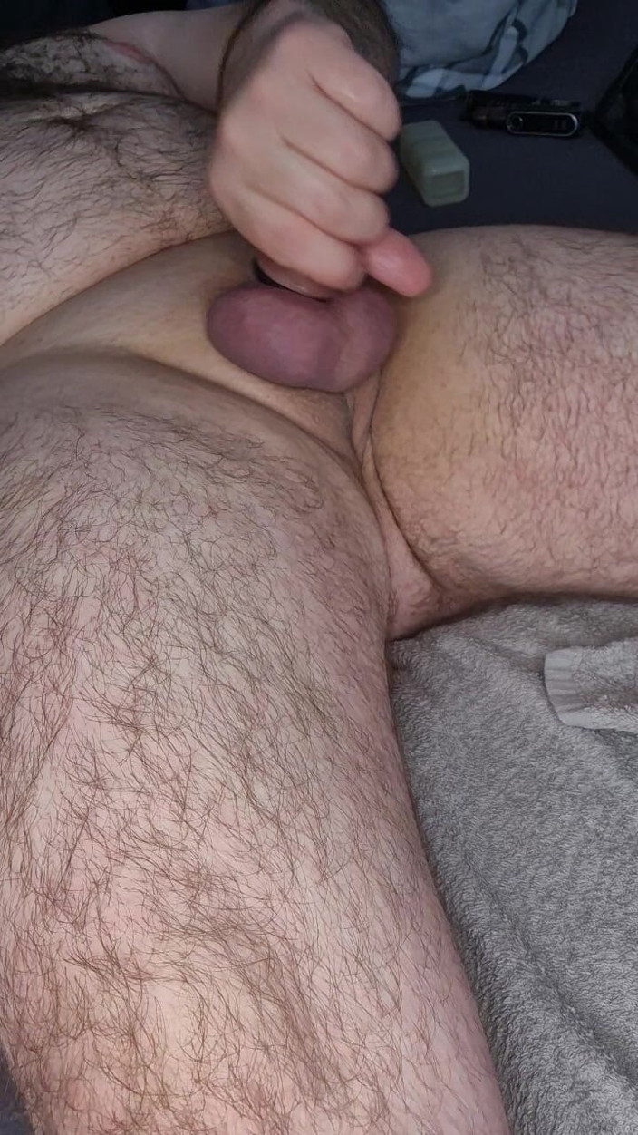 Dahu299: Ho inserito un dildo per la prima volta