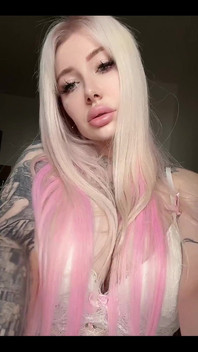 I Can't Believe What a Great Effect I Get When I Add Pink to My Look!