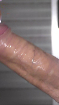 Best Ebony Mouth Gives Blowjob to Big White Cock and Gets Cum in Her Mouth in Reward