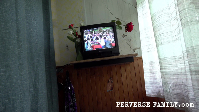Perverse Family: Perverse Family 17 season 2: Deep Anal Session