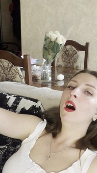 Yawning Fit Uvulia Show