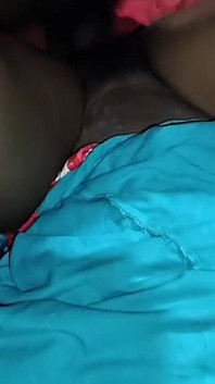 Desi紧致嫂子首次XXX视频