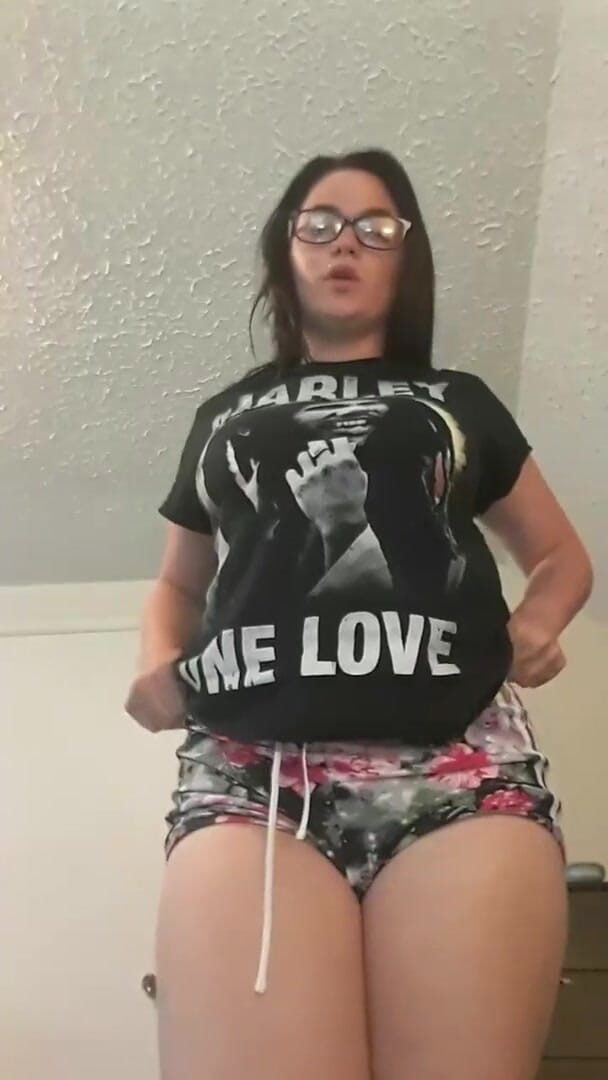 Jojohotfire: Stepfather is ready to eat stepdaughter's ass