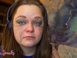 Alison Sparks: Detailní vzlykání a zničený make-up