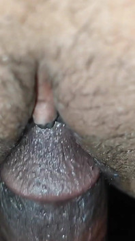 Videoclip sexual cu elevă, cât de sexy este fata, pune totul!