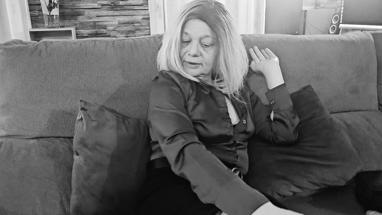 Sofy13: Chci, Abys Přišel a Šukal Mě Do Kundičky a Do Zadku