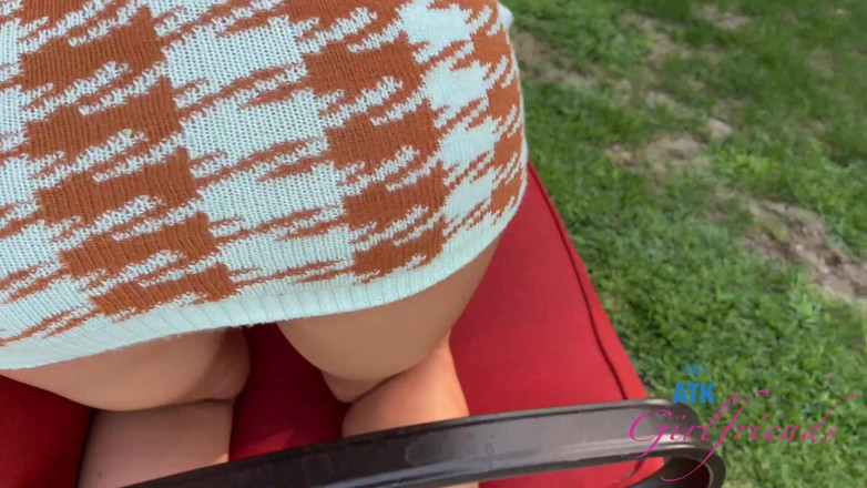 ATK Girlfriends: Virtuální datum