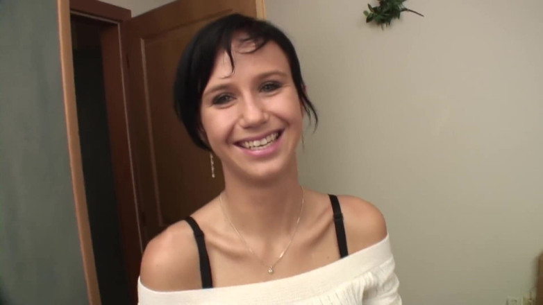 German amateur - 100% German hardcore videos: Adorable milf morena follada