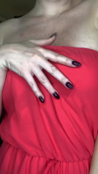 SophiaSmithUK: Сиськи, инструкция по дрочке