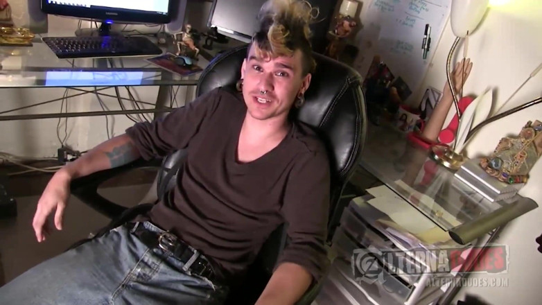 Alterna dudes: Gay Pink kurus memberikan tristan seks oral yang paling menyenangkan