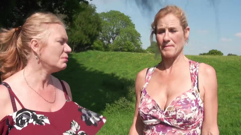 Dirty Doctors Clips - Mature British Lesbians: Tol Petani Selena
