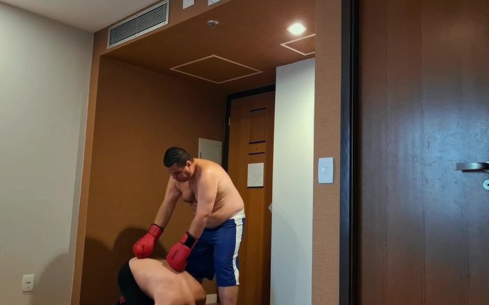 Combat and fetish: Gordo urso boxeador vs Jobber