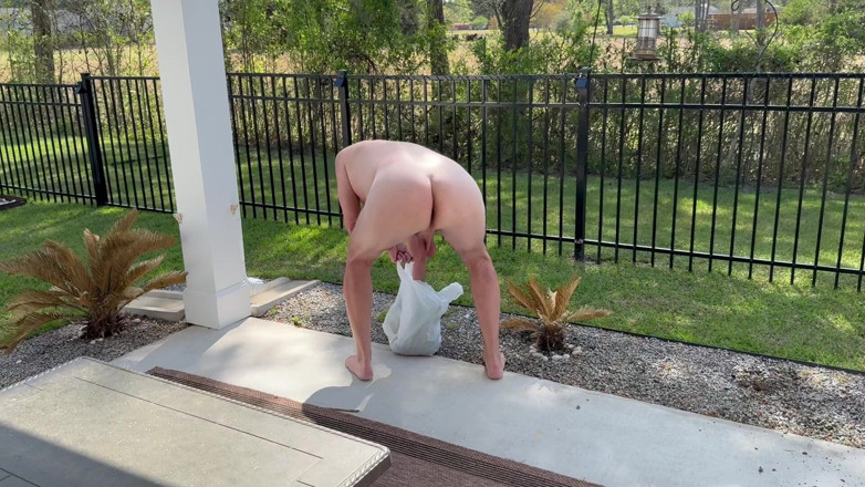 ProfessorPaul: Berkebun bogel