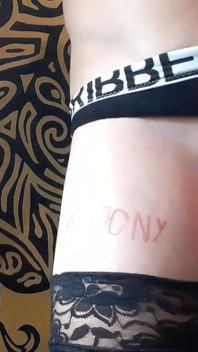 Velký transsexuální šťavnatý penis