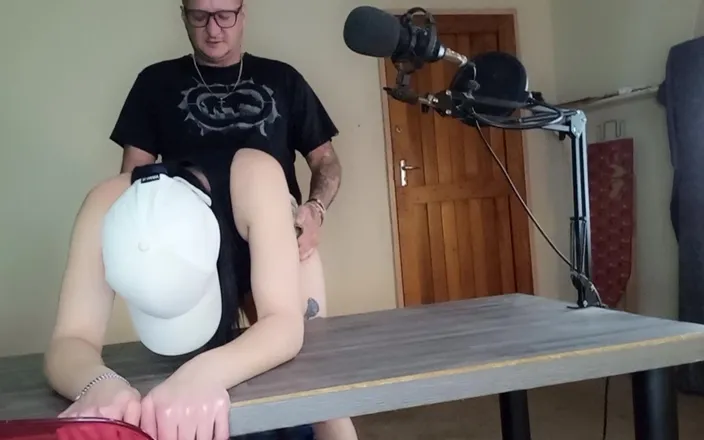 Mysticbabe8: Fucking My Neighbours Husband While He Was Podcasting