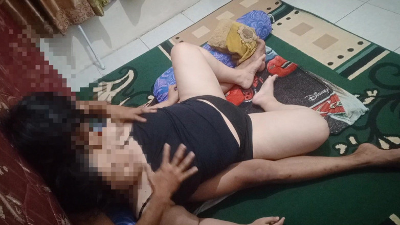 my_wife_chubby: (parte 1) Madrasta gordinha com tesão quer ser fodida