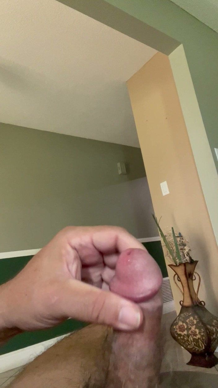 ragil01: Cumshot in the Living Room