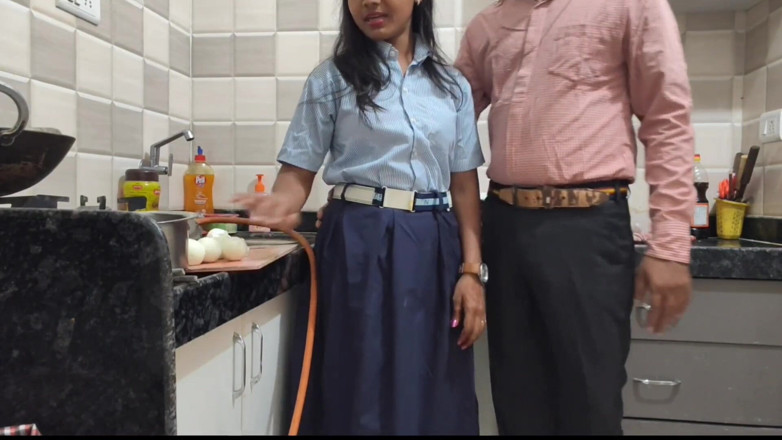 Mumbai Ashu: Indian Girl Fucked Her Teacher at Home First Time