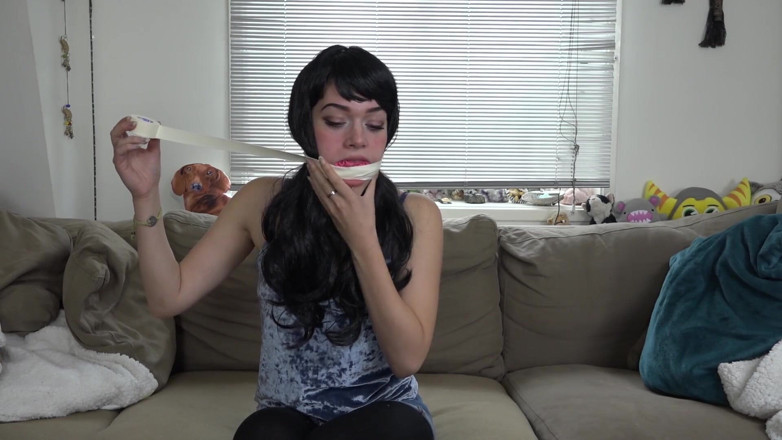Restricting Ropes: Luna Grey-gag testing pt3