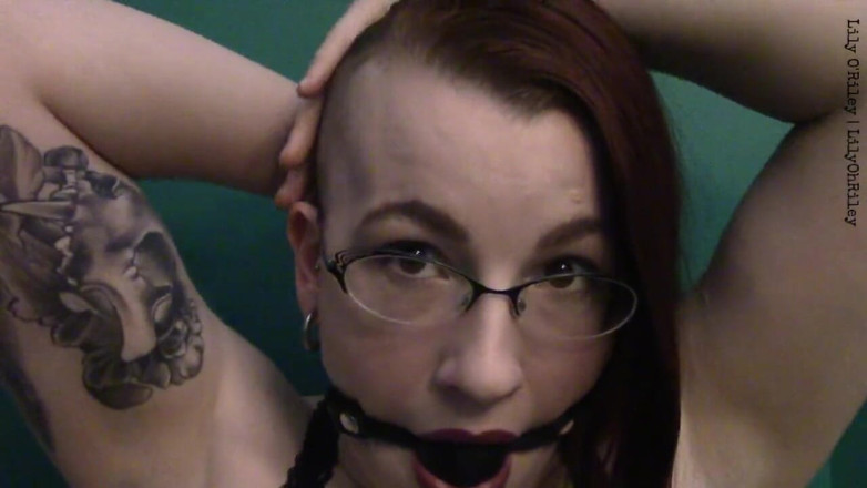Lily O'Riley: Ballgag staring