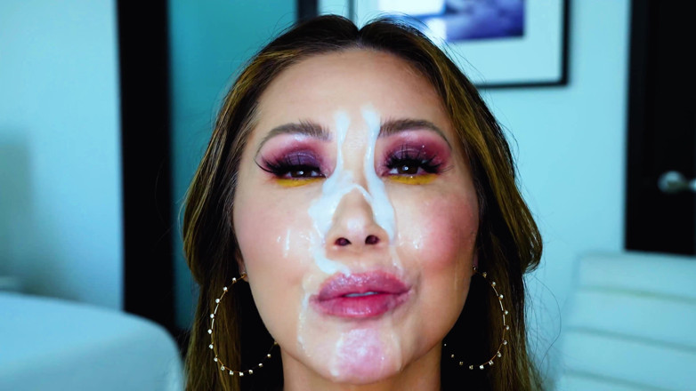 DarkkoTV: Kianna Dior ลายเสือดาวแตกคาเยอะมาก