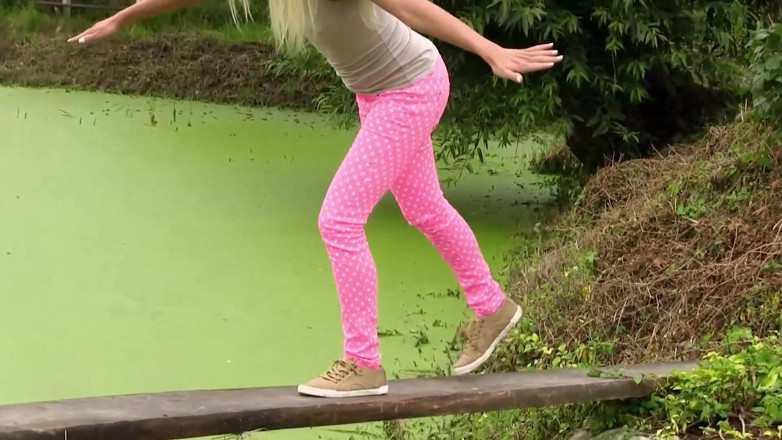 DaringPureXXX: Meisjes experimenteren