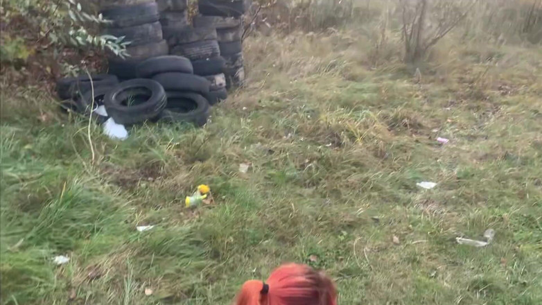 Elena917: Huisdierenspel - naakt buiten lopen
