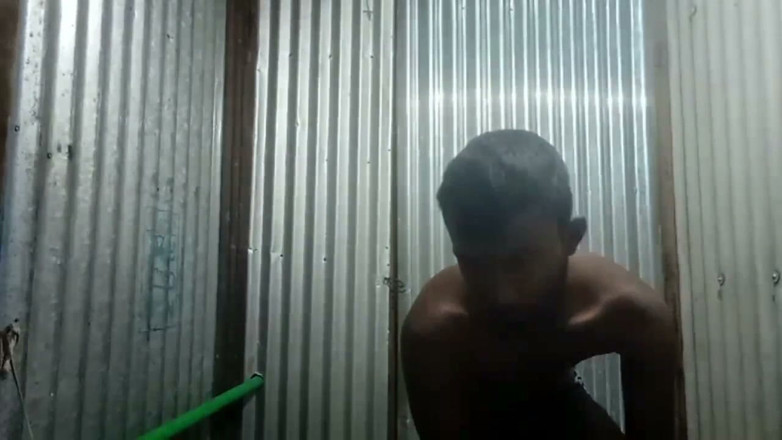 Gay sex video: Nudy Shower and Masturbate