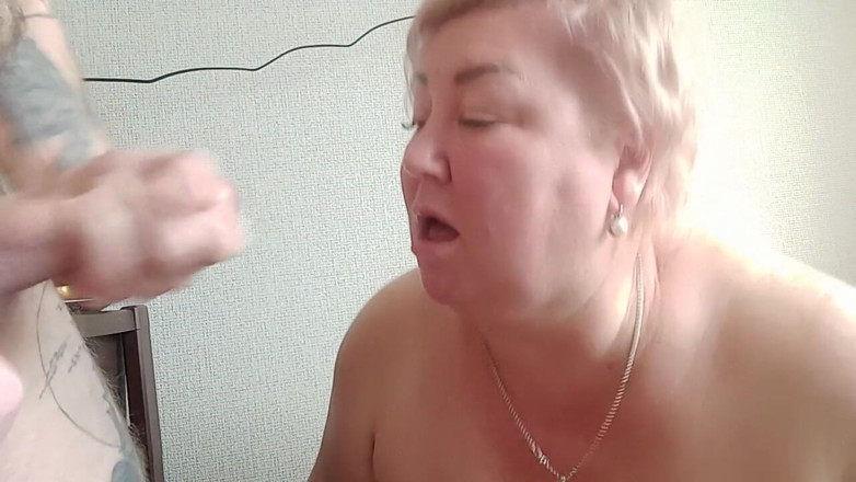 Zona901: Sex pe la spate cu o femeie grasă și spermă în gură