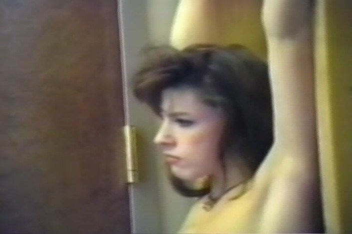 Club of Bondaged Babes: Cewek amatir yang diikat lagi asik seks bondage di film...