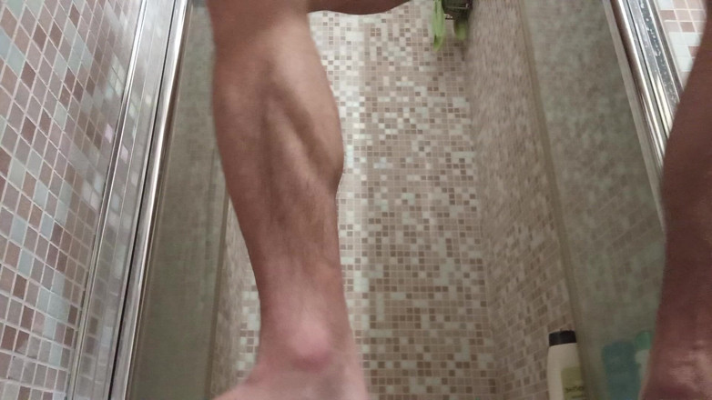 Iron19: Me Divierto En La Ducha