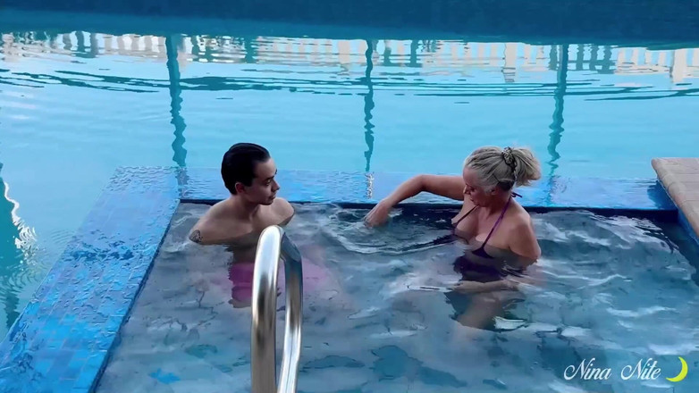 Nina Nite: Nina Shows Her Cub Some Poolside Moves