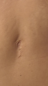 Sensual Belly Worship with Hot MILF Valentina Sierra