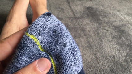 Manlyfoot: Domů Z práce Rovnou k čichání mých ponožkách a uctívání mých...