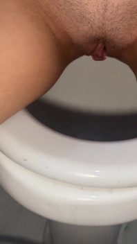 Pissen-Zusammenstellung in verschiedenen Hotels! Schmutzige Pads! POV!