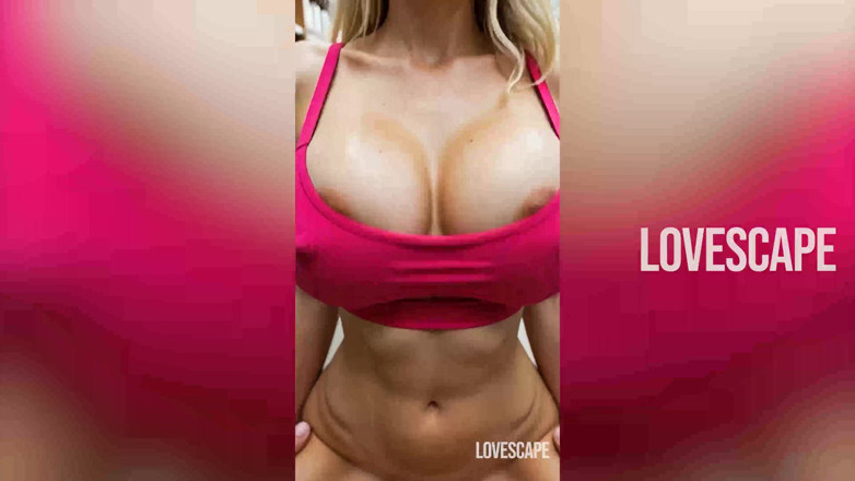 Lovescape: Pembeli miang mengongkek pekerja kedai runcit betul-betul di lubang