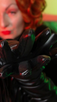 Sexual pin up Arya, ASMR video with long black gloves