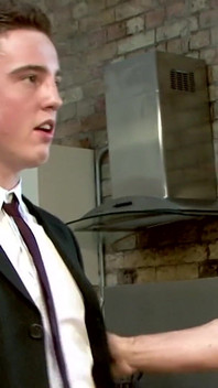 ジェイミー・ディーンとJPデュボア、お尻ファックとハード吸いのための完璧なトップス