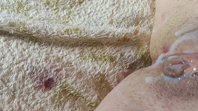 LolaLola: Masturbation During the Day, While at Home Alone I Could...