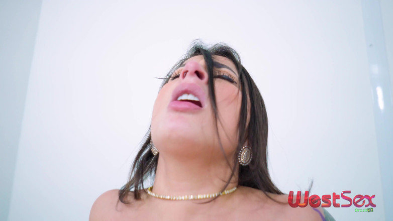 Sun7: The Brunette Latina Came Plugged in and Didn't Stop Fucking,...